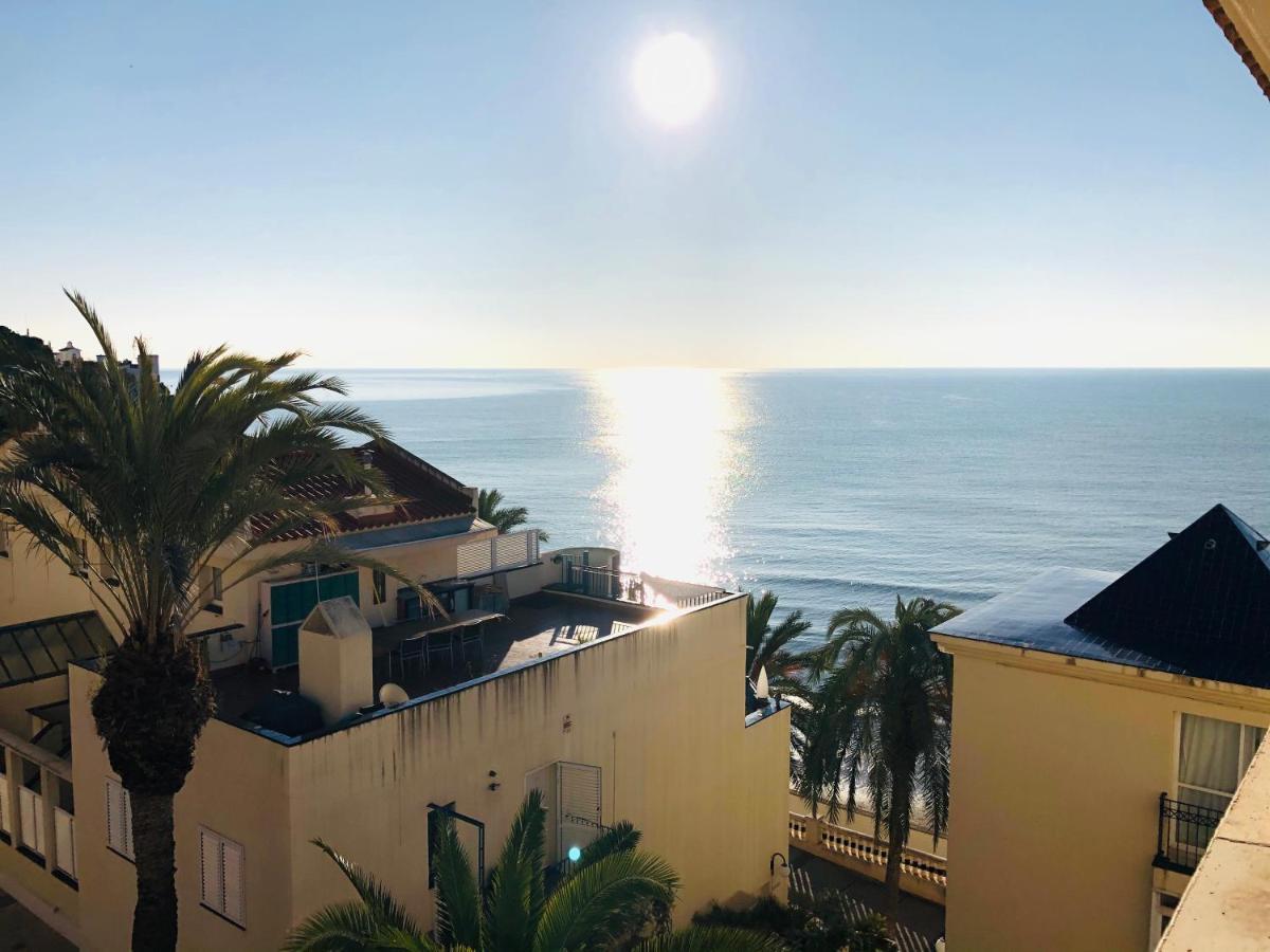 Apartamento La Marina Seaview Penthouse Sitges Exterior foto